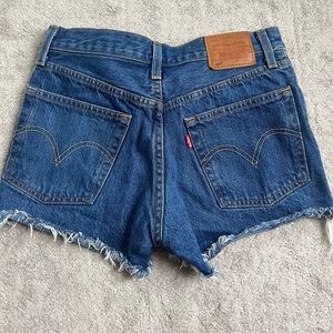 Size 24 Levi’s 501 Shorts Woman